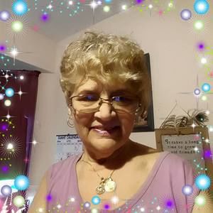 Meet your Posher, Della